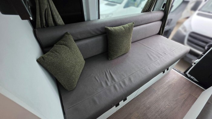 2024 Winnebago Bondi 4S 4 Berth