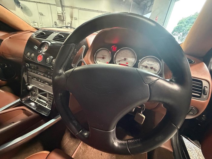 2004 Aston Martin Vanquish 2+2