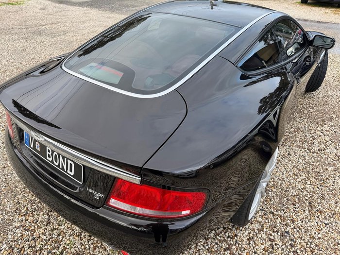 2004 Aston Martin Vanquish 2+2