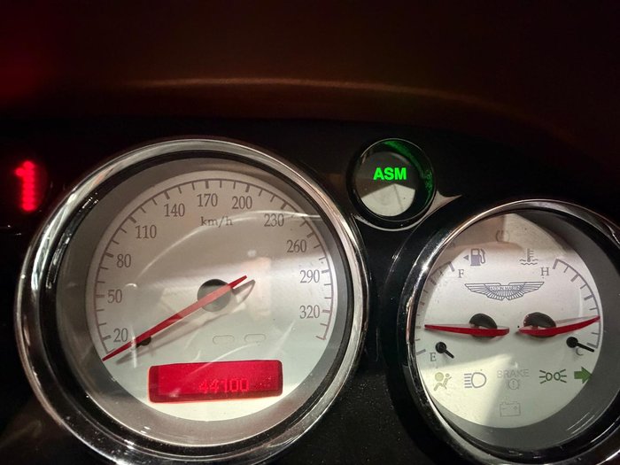 2004 Aston Martin Vanquish 2+2