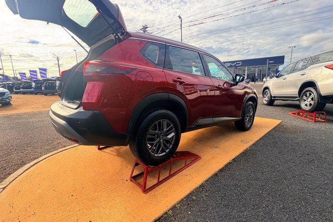 2024 NISSAN X-TRAIL ST (4WD) 7 SEAT