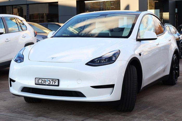 2023 Tesla Model Y Rear-Wheel Drive