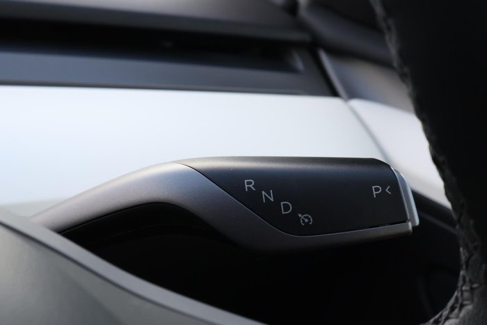 2023 Tesla Model Y Rear-Wheel Drive
