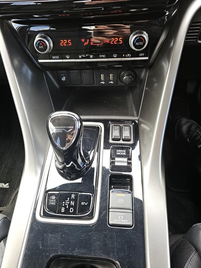 2023 Mitsubishi Eclipse Cross PHEV GSR