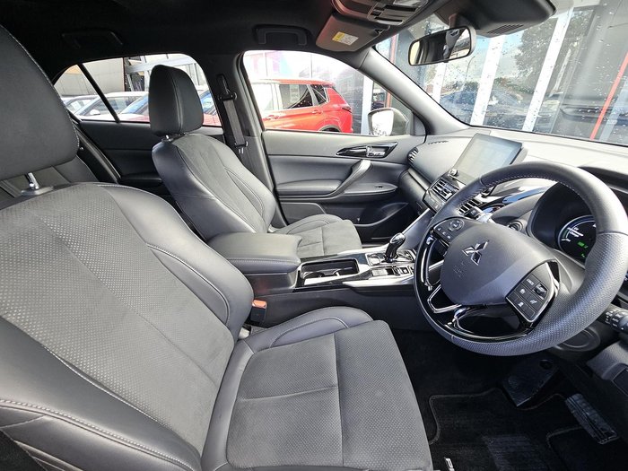 2023 Mitsubishi Eclipse Cross PHEV GSR