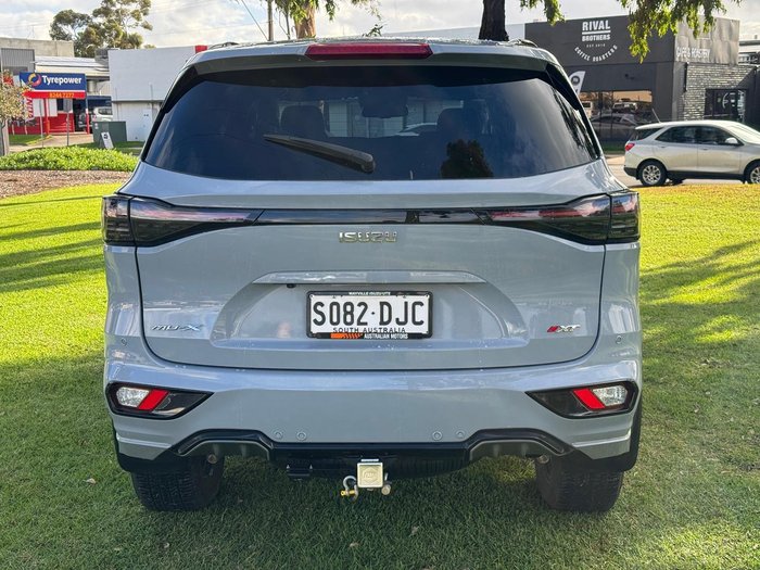 2025 Isuzu MU-X X-TERRAIN