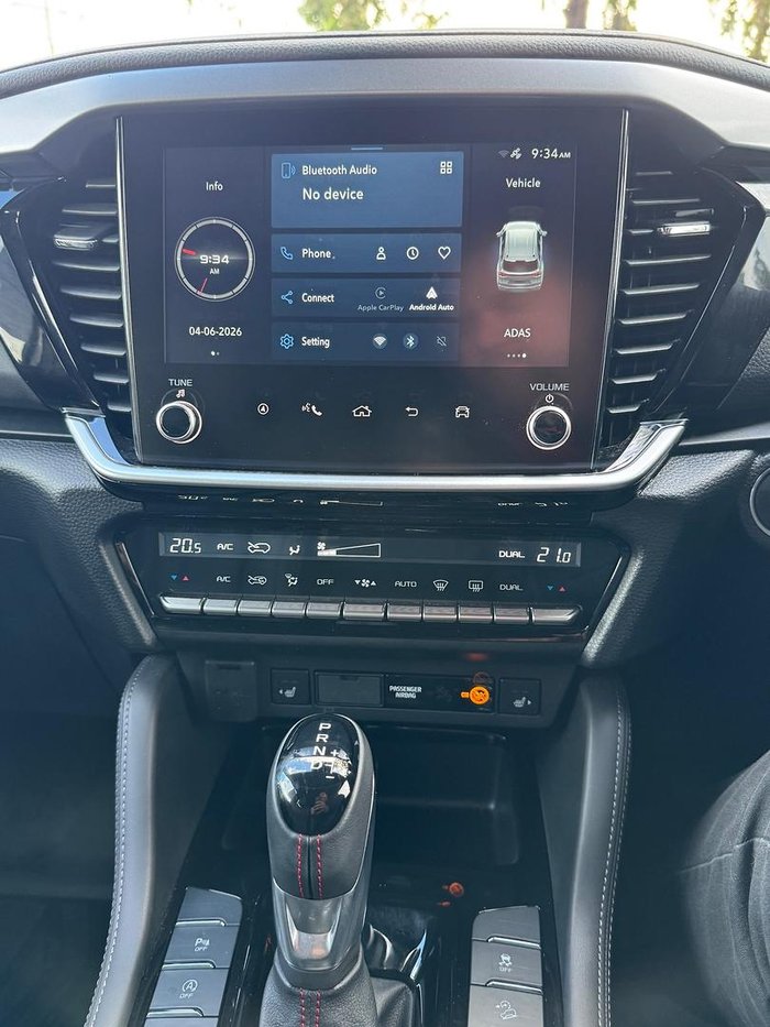 2025 Isuzu MU-X X-TERRAIN