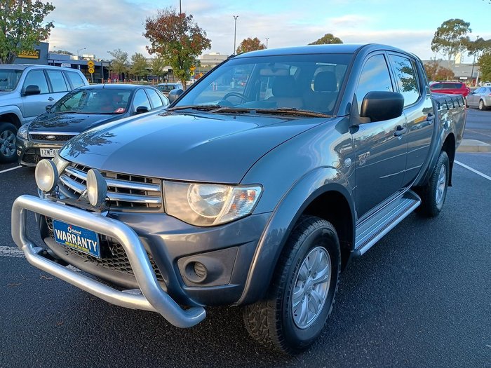 2010 Mitsubishi Triton GL-R
