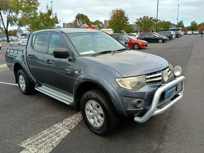 2010 Mitsubishi Triton GL-R