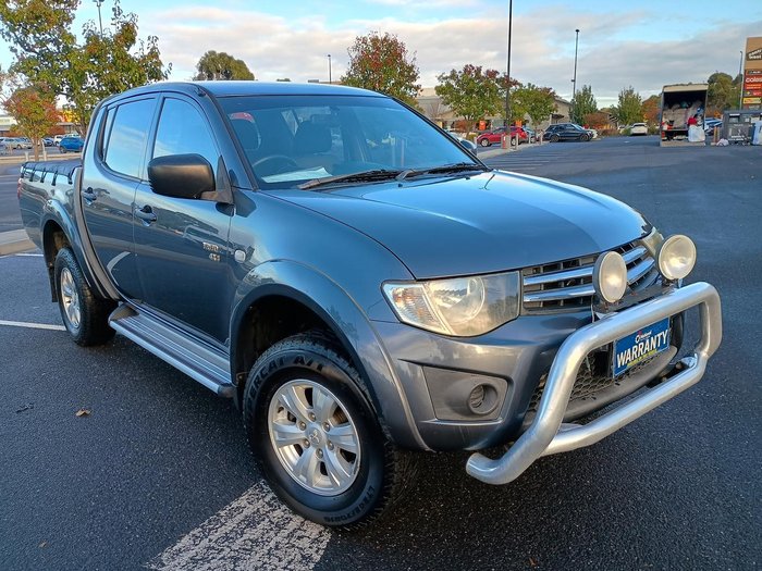 2010 Mitsubishi Triton