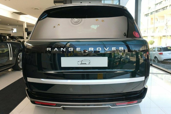 2026 Land Rover Range Rover P530 Autobiography