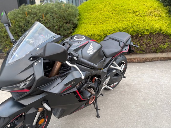 2019 Honda CBR650R Black