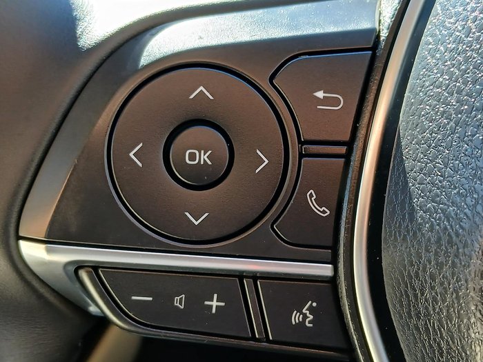 2020 Toyota Camry SL