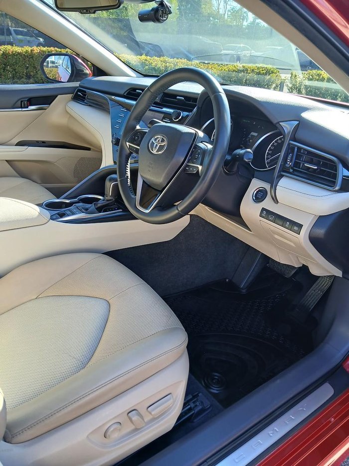 2020 Toyota Camry SL