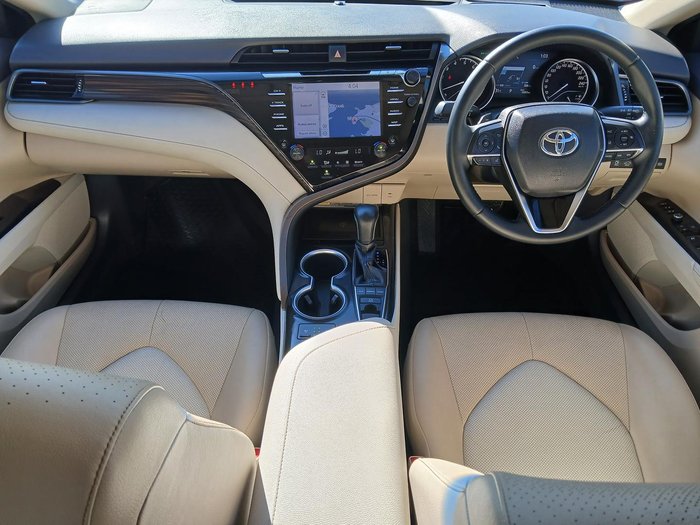 2020 Toyota Camry SL