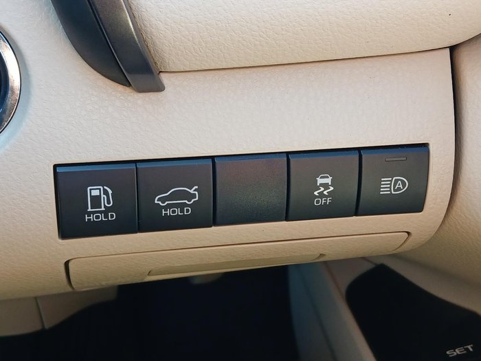2020 Toyota Camry SL
