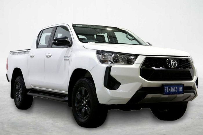 2025 Toyota Hilux SR 48V