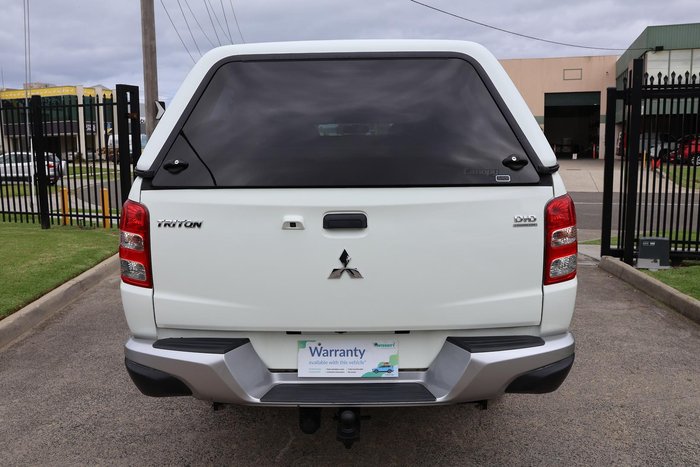 2016 Mitsubishi Triton GLX