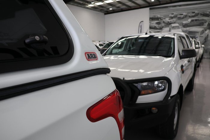 2016 Mitsubishi Triton GLX