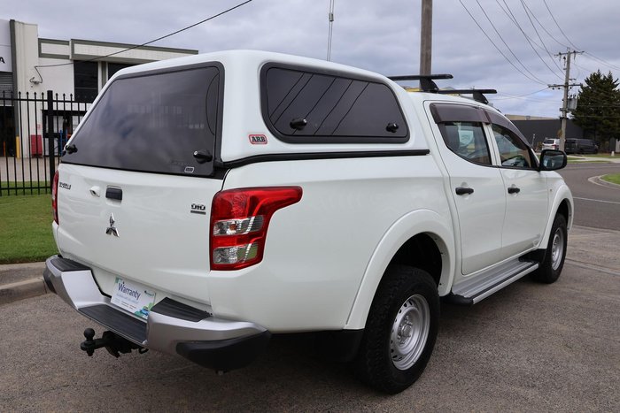 2016 Mitsubishi Triton GLX