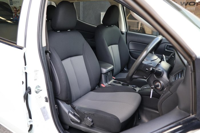 2019 Mitsubishi Triton GLX ADAS