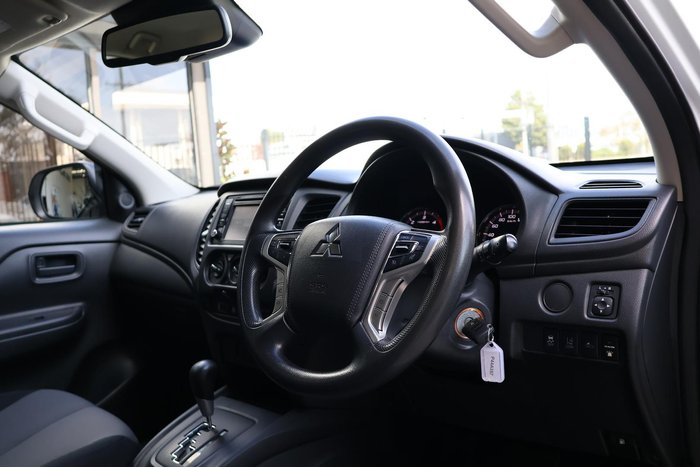 2019 Mitsubishi Triton GLX ADAS