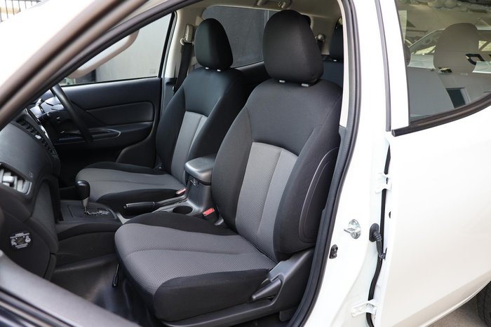 2019 Mitsubishi Triton GLX ADAS