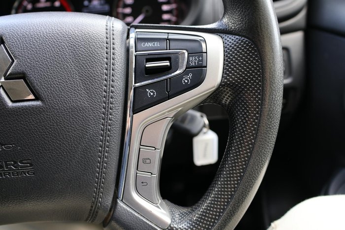2019 Mitsubishi Triton GLX ADAS