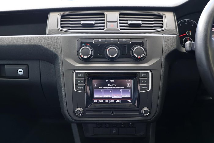 2017 Volkswagen Caddy TSI220
