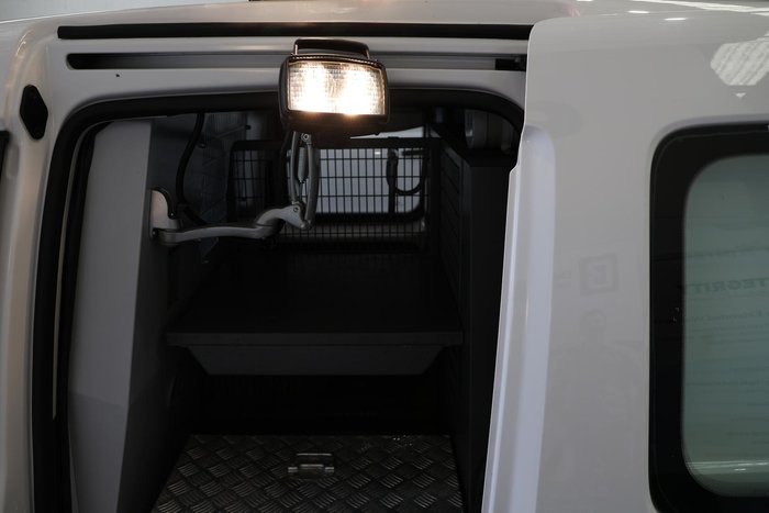 2017 Volkswagen Caddy TSI220