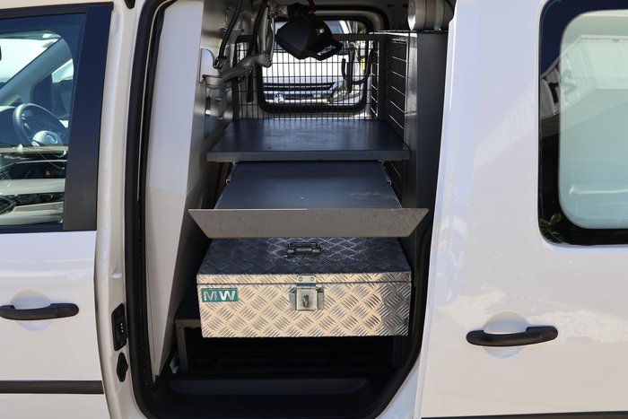 2017 Volkswagen Caddy TSI220