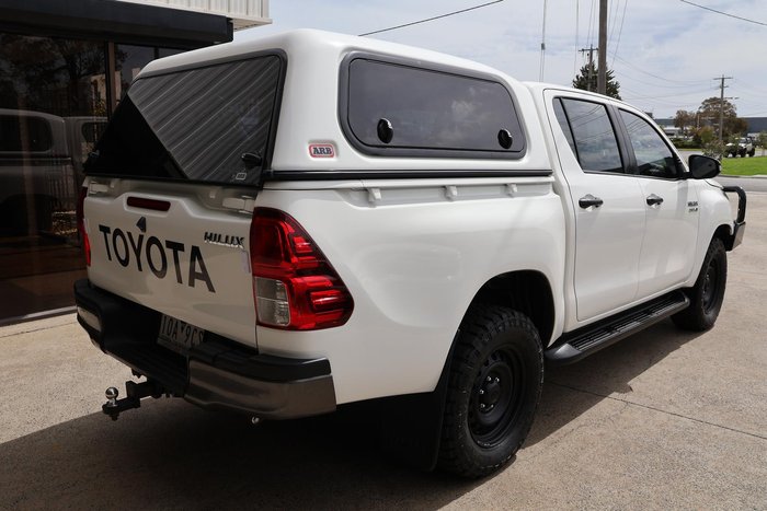 2018 Toyota Hilux SR