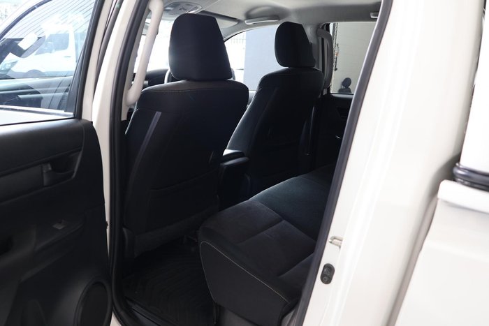 2018 Toyota Hilux SR