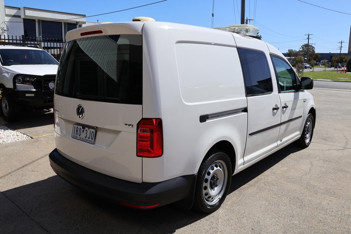 2016 Volkswagen Caddy TSI220