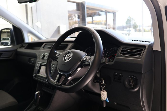 2016 Volkswagen Caddy TSI220