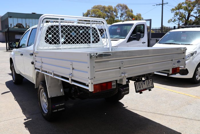 2021 Mitsubishi Triton GLX