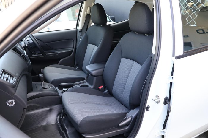 2021 Mitsubishi Triton GLX