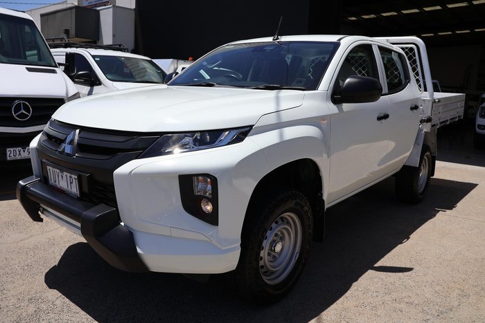 2021 Mitsubishi Triton GLX