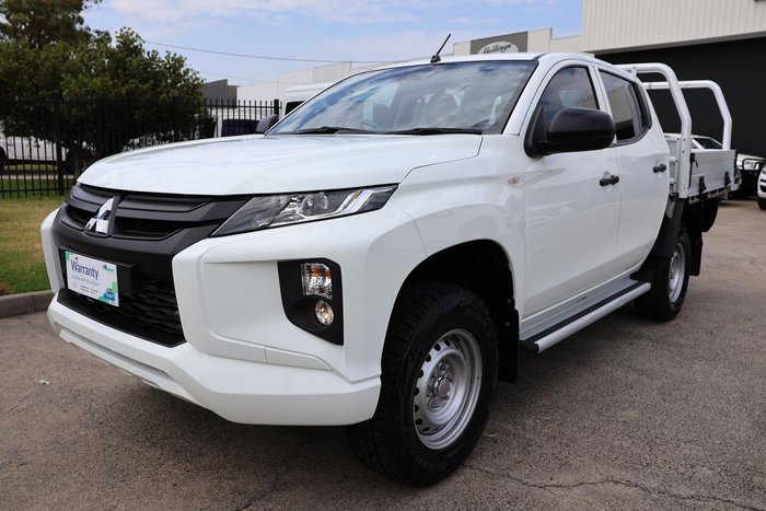 2018 Mitsubishi Triton GLX ADAS