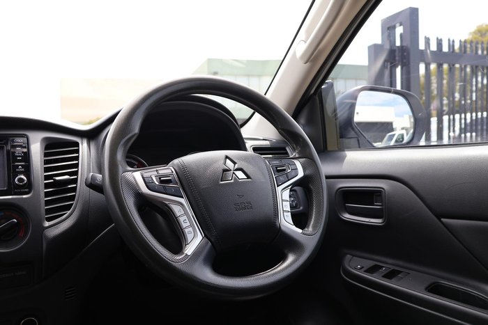2018 Mitsubishi Triton GLX ADAS