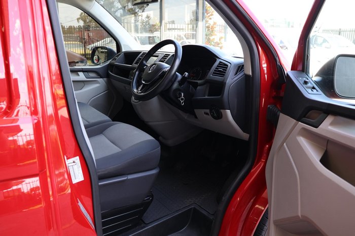 2019 Volkswagen Transporter TDI340