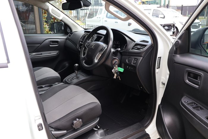 2019 Mitsubishi Triton GLX ADAS