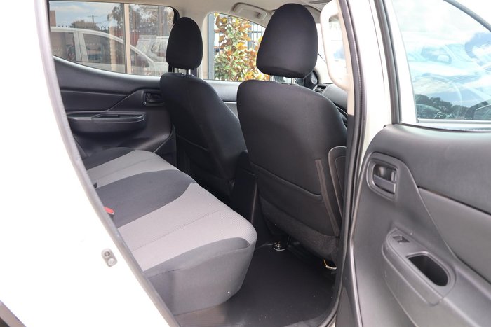 2019 Mitsubishi Triton GLX ADAS