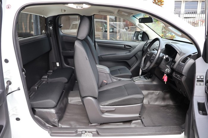 2017 Isuzu D-MAX SX High Ride