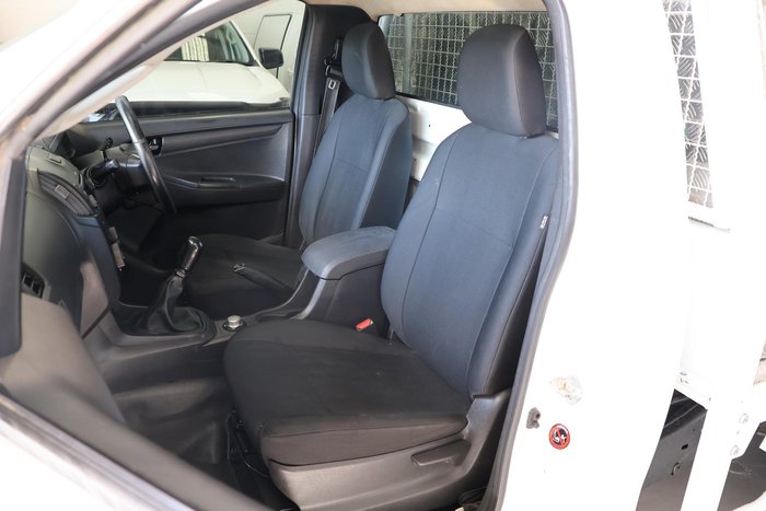 2015 Isuzu D-MAX EX