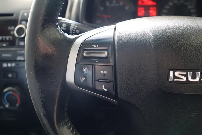 2015 Isuzu D-MAX EX