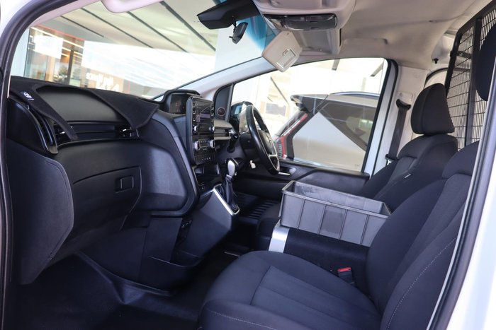 2021 Hyundai STARIA LOAD