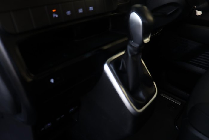 2021 Hyundai STARIA LOAD
