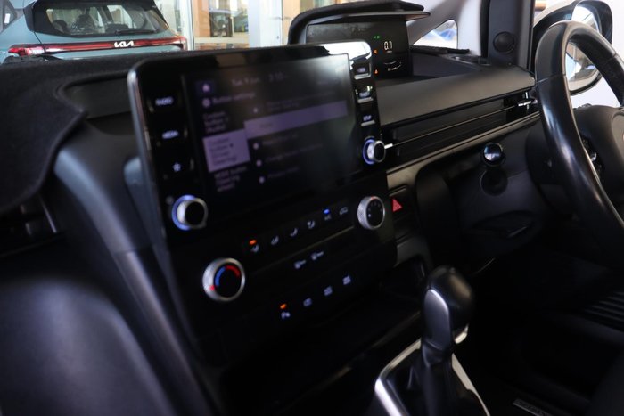2021 Hyundai STARIA LOAD