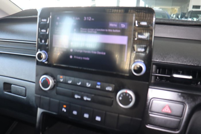 2021 Hyundai STARIA LOAD